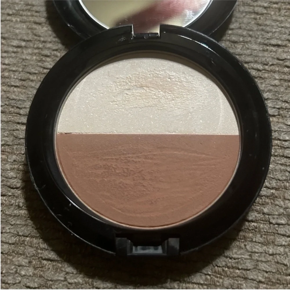 mac cosmetics Rocky horror picture show sculpt and shape powder
